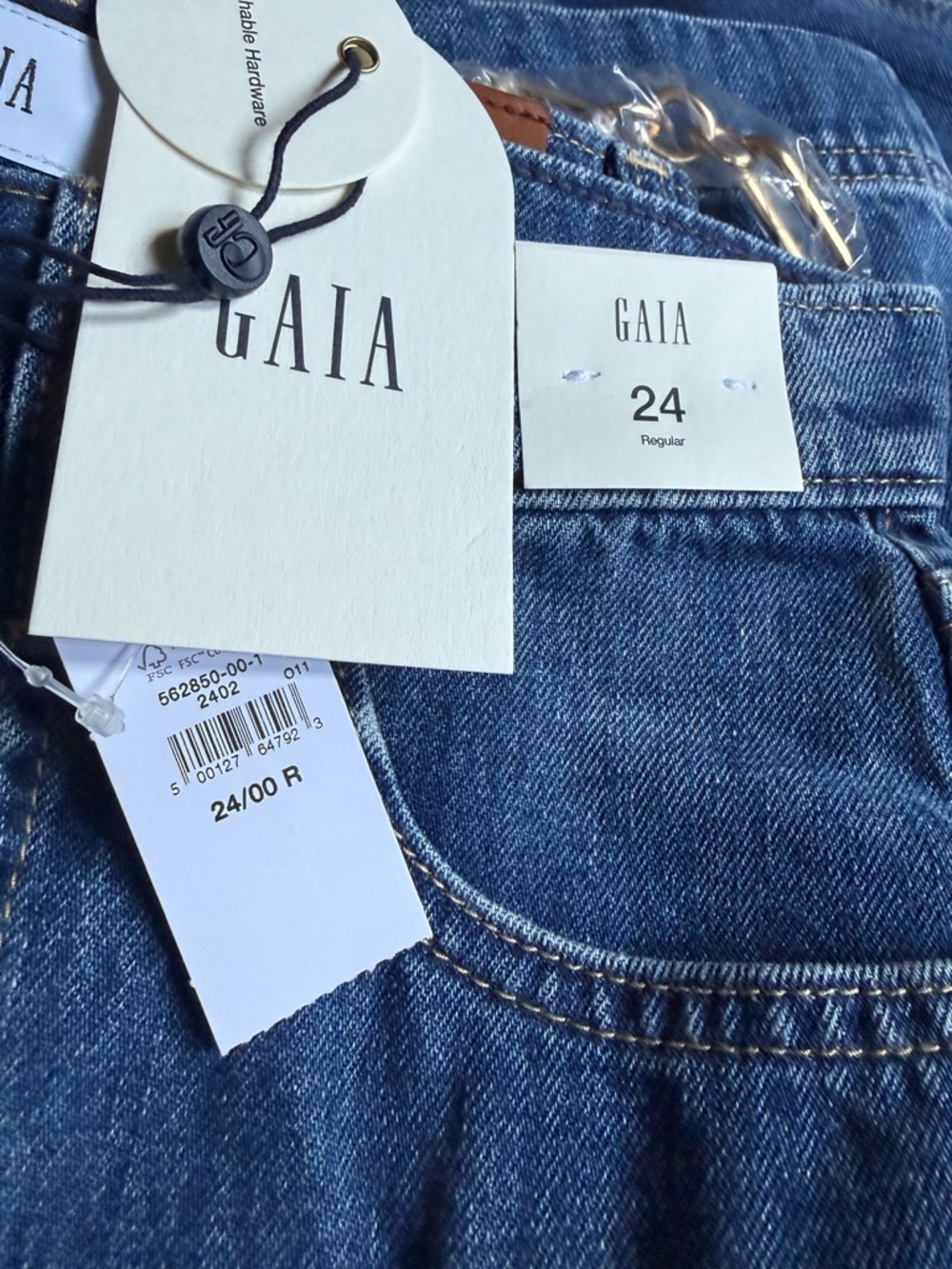 Cult Gaia X Gap Wide-Leg High-Rise Jeans With Detachable Gild Chain Sz 24 - Picture 8 of 9